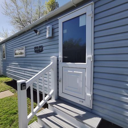 Golden Sands Beach Activities Sea Holiday Relax Mablethorpe Exterior foto